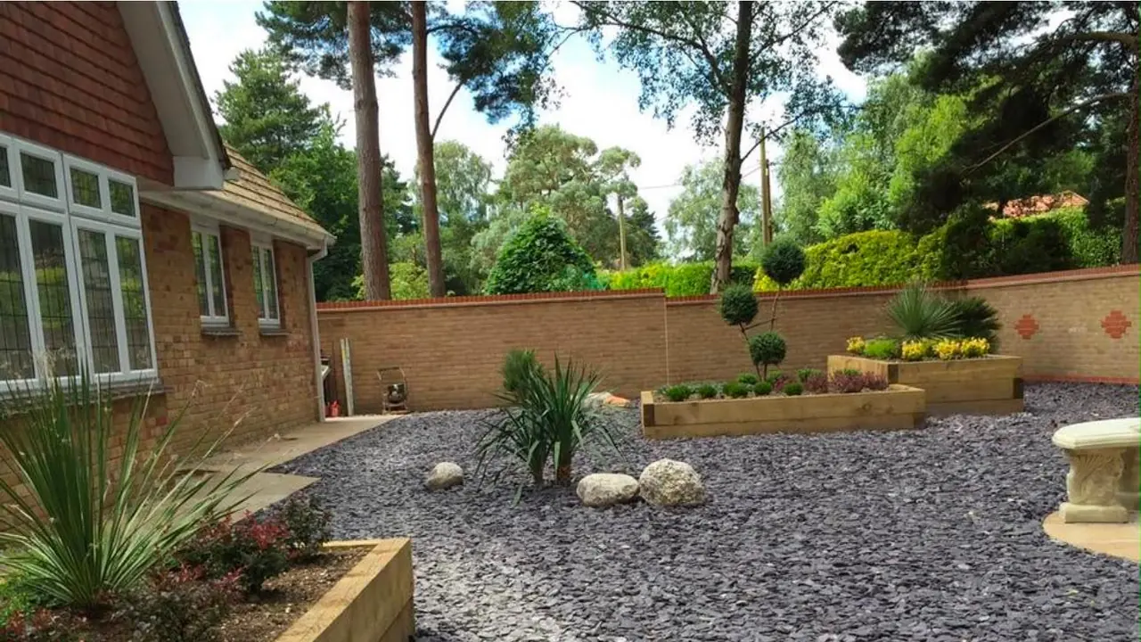 Landscaping by Holmes Landscapes